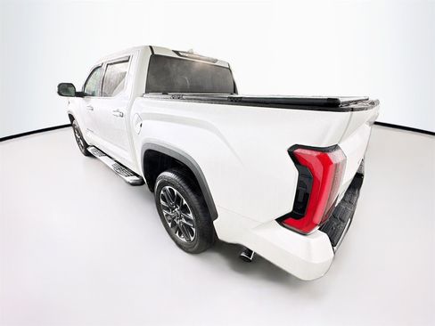 Used 2023 Toyota Tundra Limited image 5