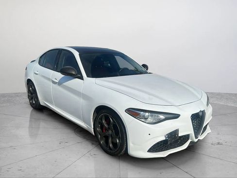 Used 2018 Alfa Romeo Giulia Ti Sport w/ Quick Order Package 22S Sport image 11