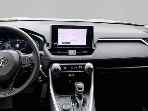 Certified 2024 Toyota RAV4 LE AWD/4WD image 7
