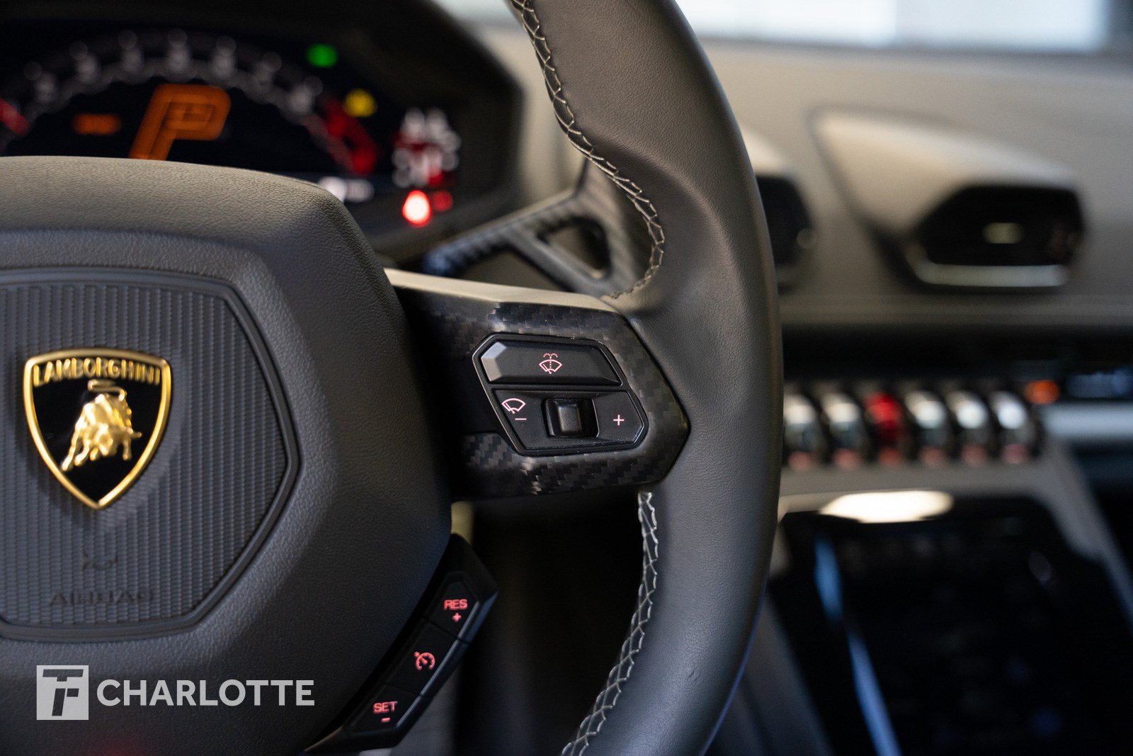 Used 2023 Lamborghini Huracan Tecnica RWD image 25