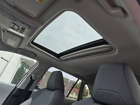 New 2025 Toyota RAV4 XLE image 24