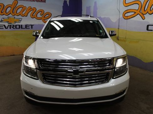 Used 2020 Chevrolet Suburban Premier AWD/4WD image 3