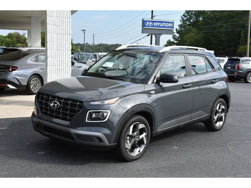 Certified 2024 Hyundai Venue Limited image 1