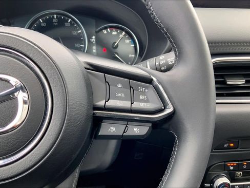 Used 2025 MAZDA CX-5 Signature image 24