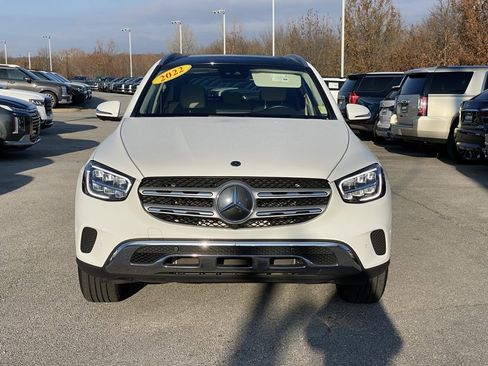 Used 2022 Mercedes-Benz GLC 300 image 2