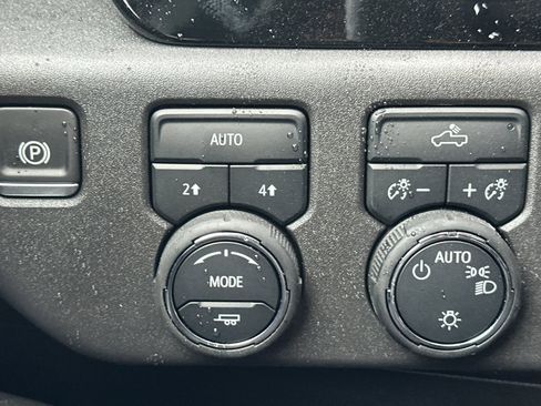 New 2025 Chevrolet Silverado 1500 LT image 26