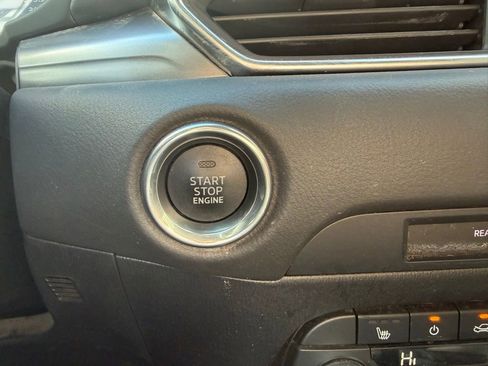 Used 2020 MAZDA CX-5 Touring image 12