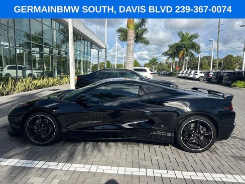 Used 2023 Chevrolet Corvette Stingray Convertible w/ Z51 Performance Package RWD image 4