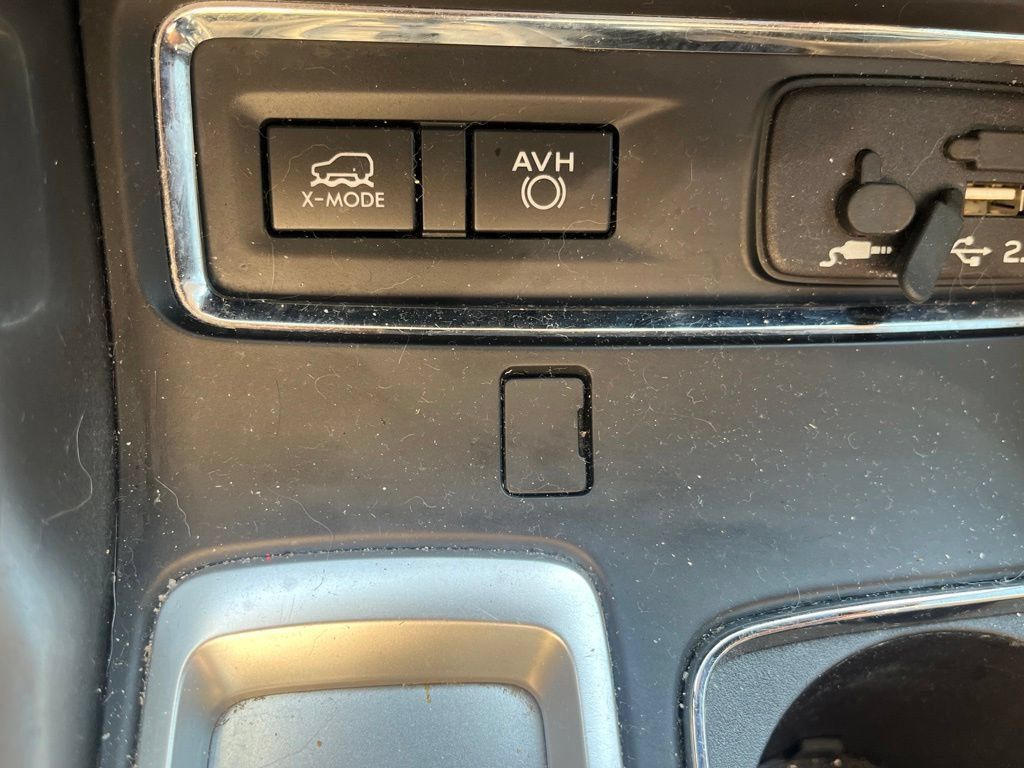 Used 2019 Subaru Ascent Premium AWD/4WD image 23