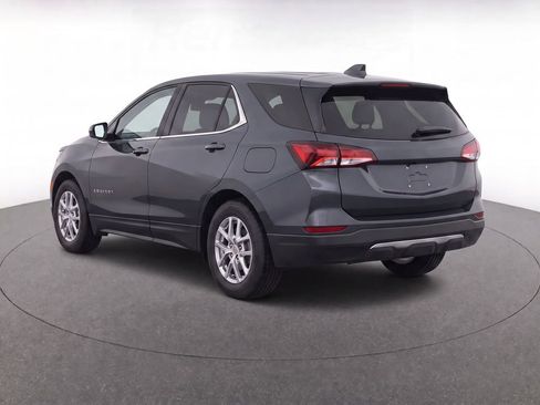 Used 2022 Chevrolet Equinox LT FWD image 3