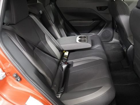 Used 2025 Subaru Crosstrek 2.5i Premium AWD/4WD image 21