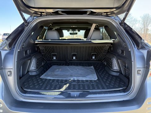 Used 2022 Subaru Outback Wilderness image 12