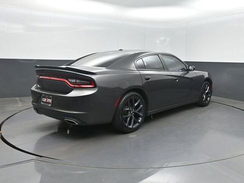 Used 2020 Dodge Charger SXT w/ Blacktop Package RWD image 33