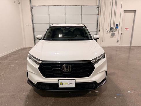 Used 2025 Honda CR-V EX-L image 2