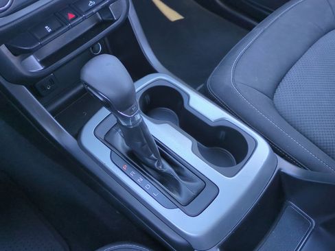 Used 2022 Chevrolet Colorado LT image 15