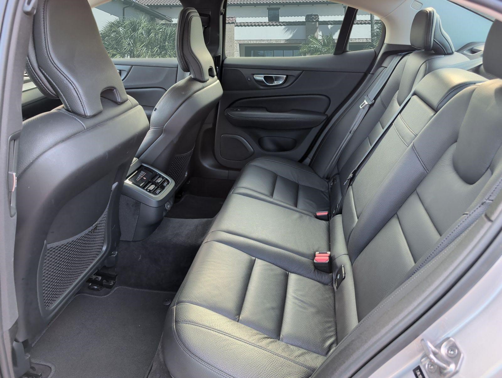 Used 2022 Volvo S60 B5 Inscription w/ Advanced Package FWD image 25