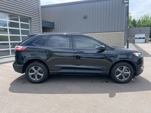 Used 2023 Ford Edge SEL w/ Sport Appearance Package AWD/4WD image 4