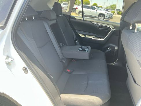 Certified 2025 Toyota RAV4 LE AWD/4WD image 18