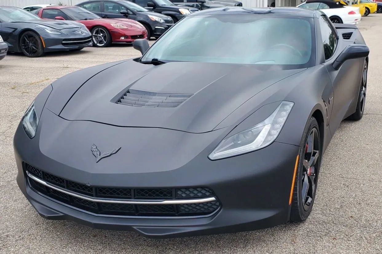 Used 2014 Chevrolet Corvette Stingray Coupe w/ 2LT Preferred Equipment Group RWD image 15