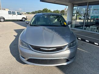 Used 2016 Chrysler 200 Limited FWD video 2