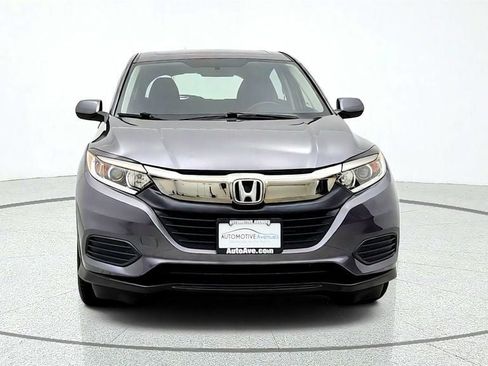 Used 2019 Honda HR-V LX image 2