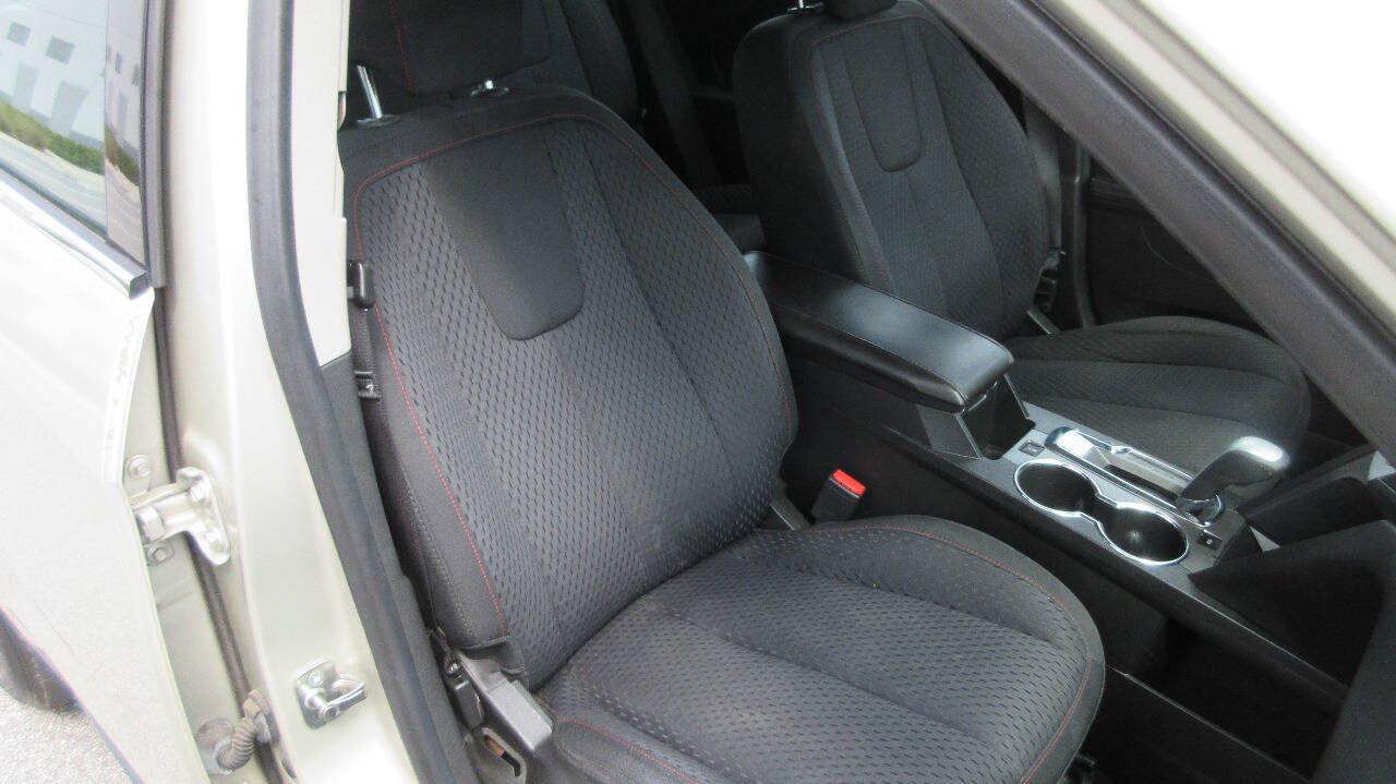 Used 2013 Chevrolet Equinox LS w/ LPO, Protection Package FWD image 27