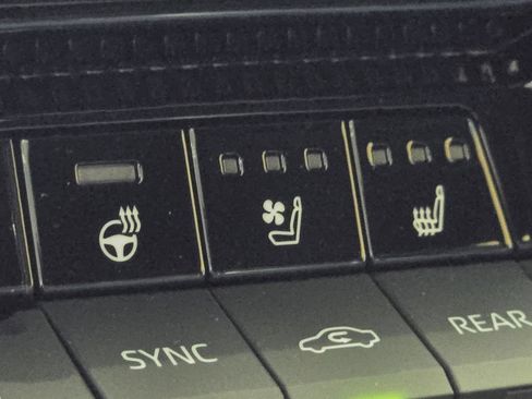 Used 2025 Toyota Land Cruiser AWD/4WD image 5