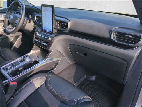 Used 2020 Ford Explorer ST w/ Premium Technology Package image 22