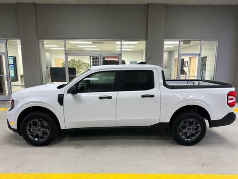 New 2026 Ford Maverick XLT image 4
