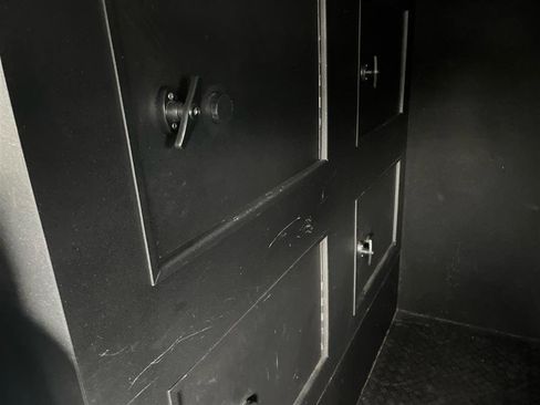 Used 2023 Mercedes-Benz Sprinter 2500 image 21