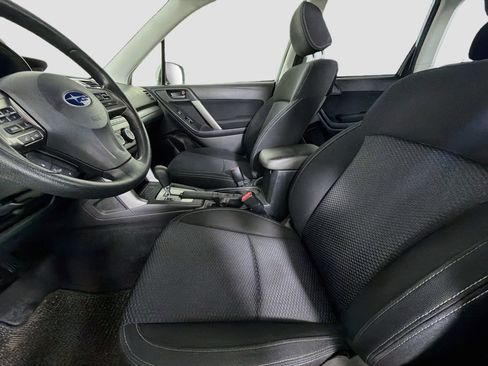 Used 2014 Subaru Forester 2.5i Premium AWD/4WD image 13