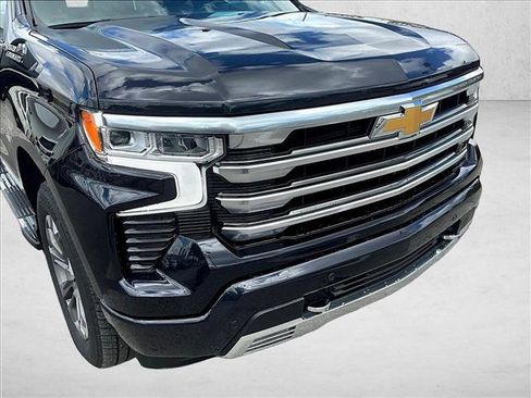Used 2024 Chevrolet Silverado 1500 High Country RWD image 30