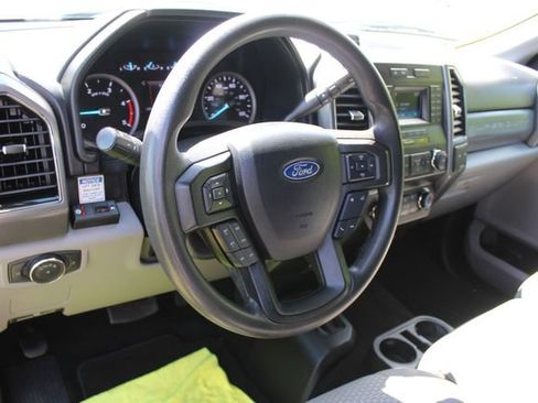 Used 2019 Ford F550 4x4 Crew Cab Super Duty image 15