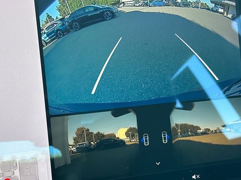 Used 2018 Tesla Model 3 image 19