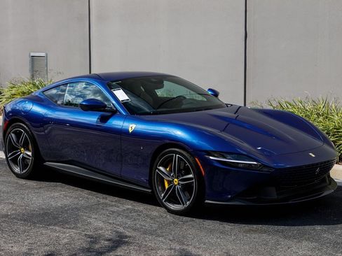 Used 2023 Ferrari Roma RWD image 7