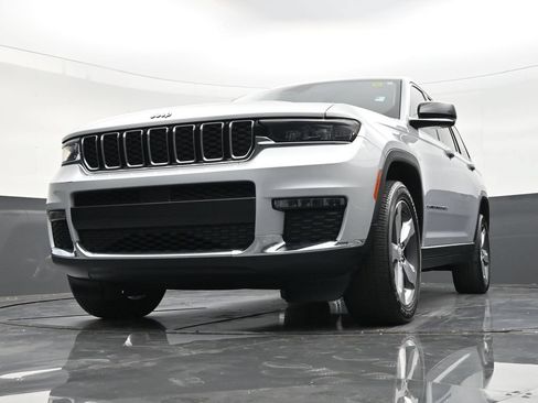 Used 2021 Jeep Grand Cherokee L Limited RWD image 28