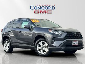 Used 2020 Toyota RAV4 XLE video 2