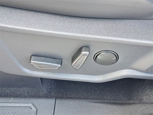 New 2025 Ford Bronco Badlands image 33