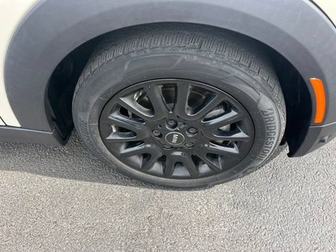 Used 2018 MINI Cooper 4-Door Hardtop FWD image 15
