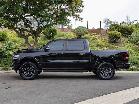 Used 2022 RAM 1500 Laramie AWD/4WD image 2