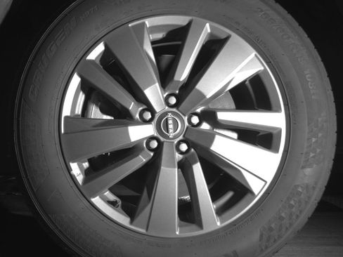 Used 2025 Nissan Pathfinder SV AWD/4WD image 12