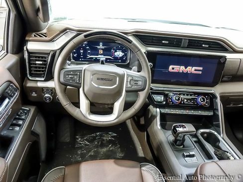 New 2026 GMC Sierra 1500 Denali w/ Technology Package AWD/4WD image 13