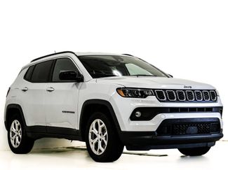 Used 2024 Jeep Compass Latitude AWD/4WD video 1