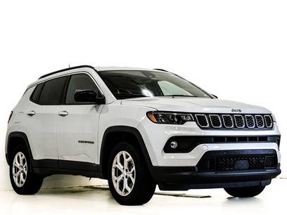 Used 2024 Jeep Compass Latitude