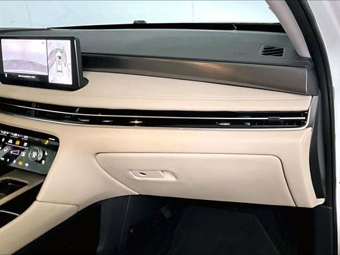 Used 2023 INFINITI QX60 Luxe image 17