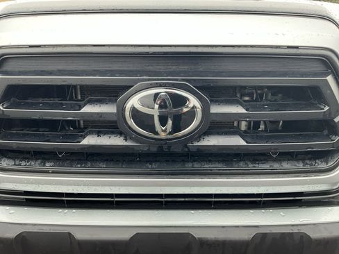 Used 2023 Toyota Tacoma SR image 18