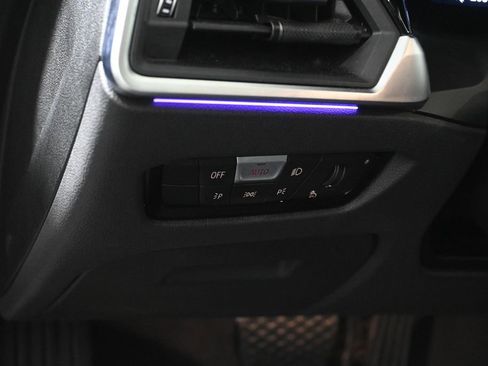 Used 2021 BMW 330e xDrive w/ Convenience Package image 26