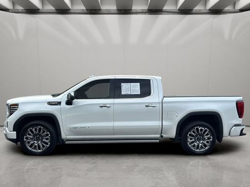 Used 2024 GMC Sierra 1500 Denali Ultimate AWD/4WD image 3