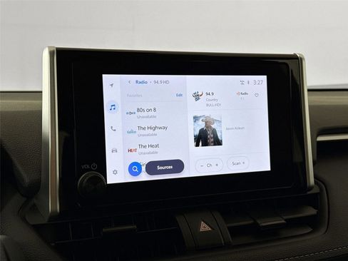 Used 2024 Toyota RAV4 Hybrid Woodland image 23