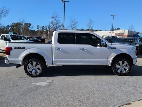 Used 2019 Ford F150 Platinum w/ Equipment Group 701A Luxury image 3
